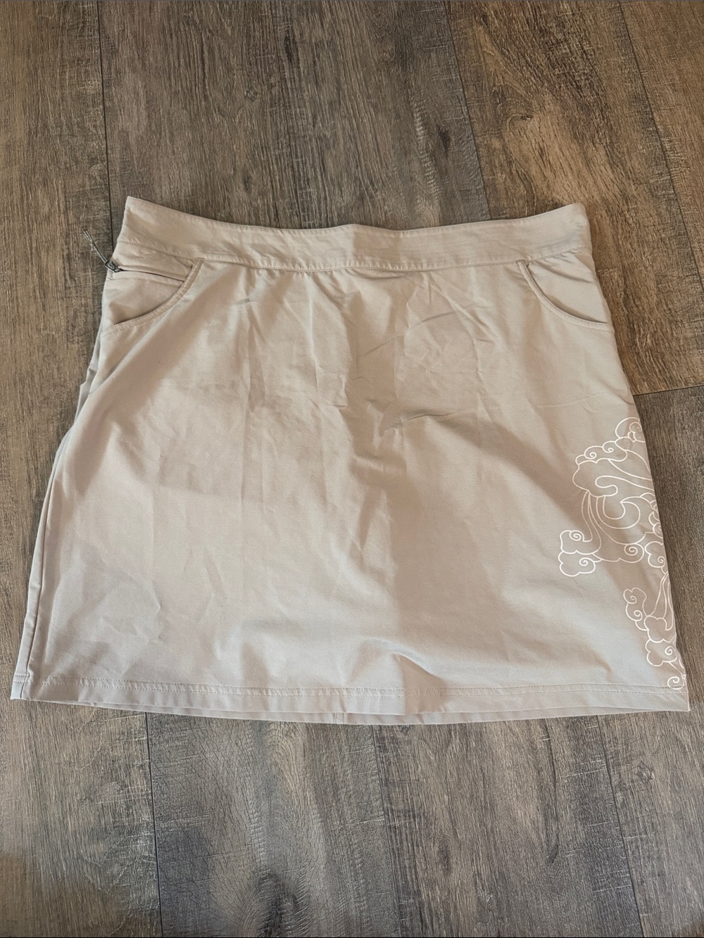 Women's Light Beige Mini Skirt with Decorative Side Print